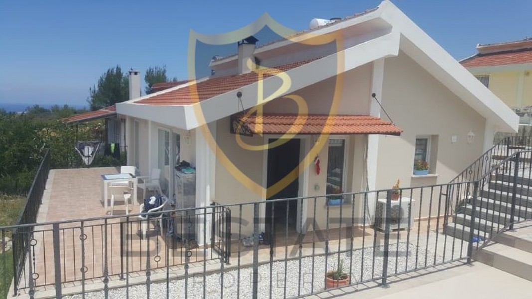 Girne Çatalköy�de Satılık 2+1 Müstakil Ev !